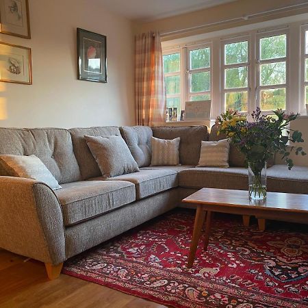 Relaxing Townhouse In The Heart Of Bridport Vila Exterior foto